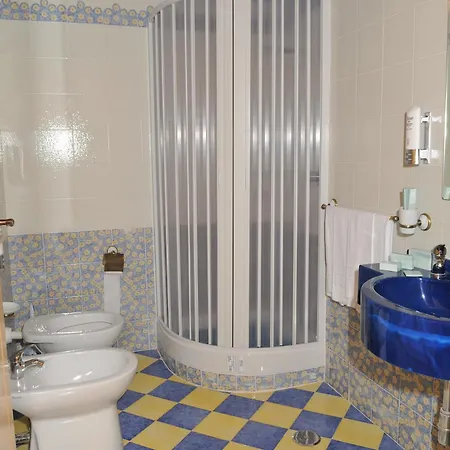 Aparthotel Roses 5*