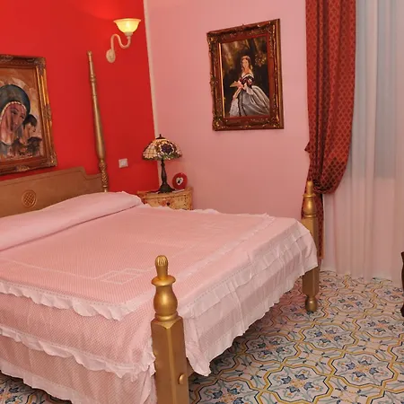 Апарт-отель Roses 5*
